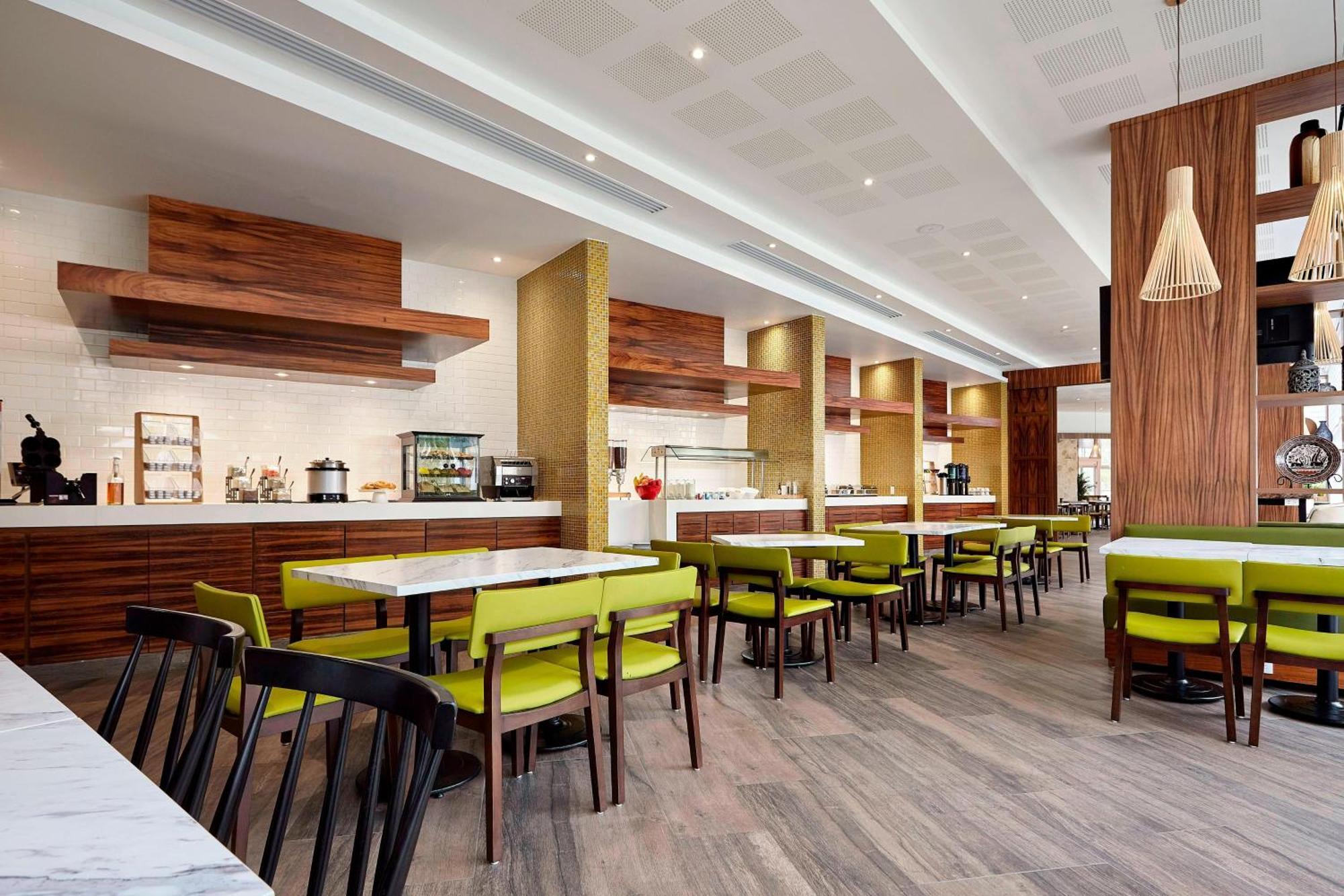 Fairfield & By Marriott Cancun Airport Hotel Alfredo V. Bonfil